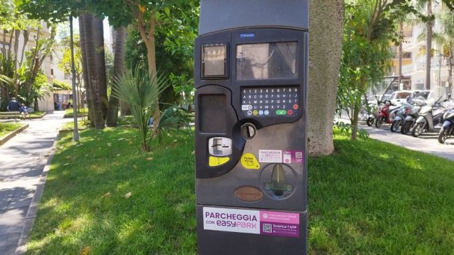 Sant'Agnello - Attivo il servizio di pagamento della sosta tramite app |  StabiaChannel.it - Libera Informazione